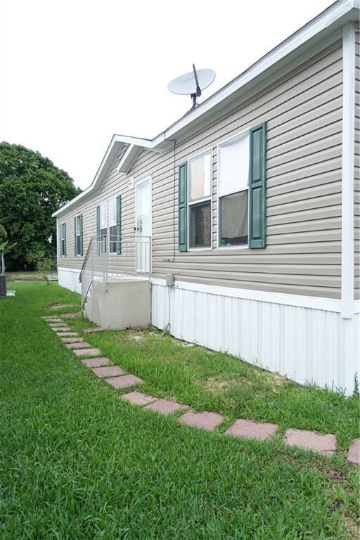 13311 SW 9th Ct, Davie, FL 33325 - photo 3