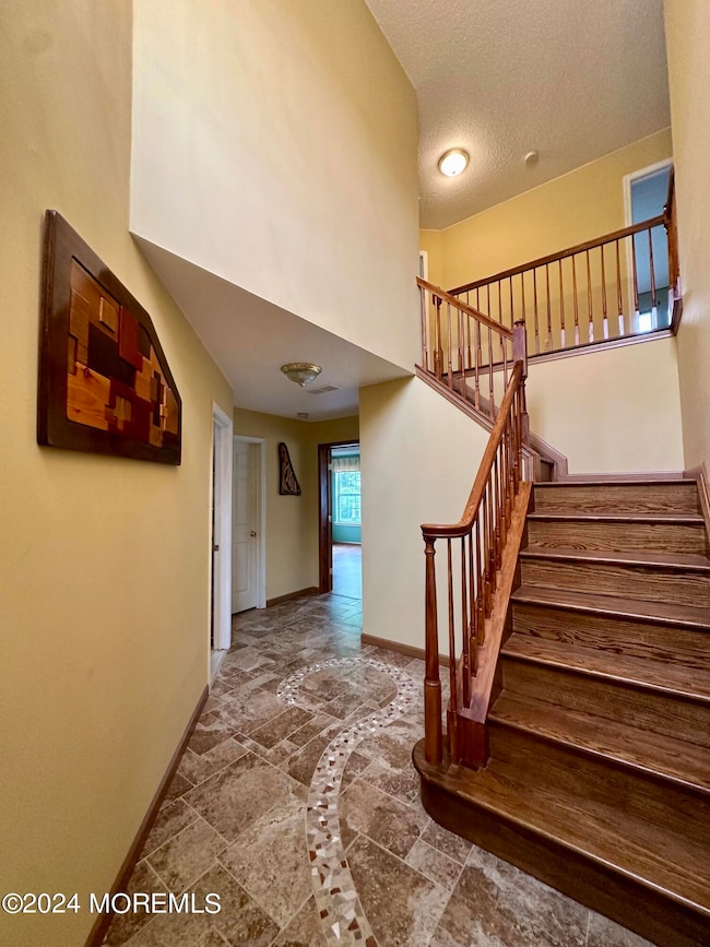 934 Mcguire Dr, Toms River, NJ 08753 - photo 5