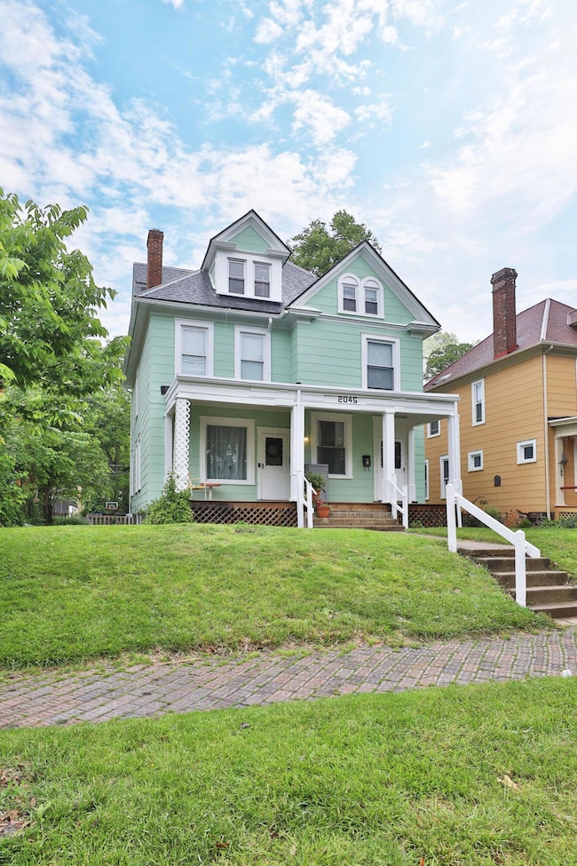 2045-N-4th-Exteriors-01