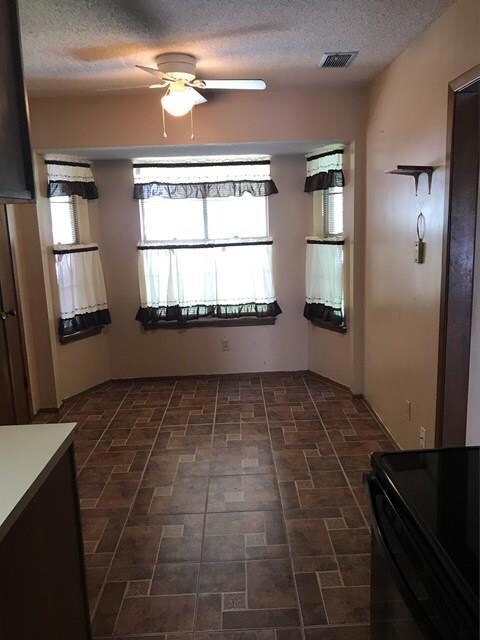 505 W 10th St, Weslaco, TX 78596 - photo 4
