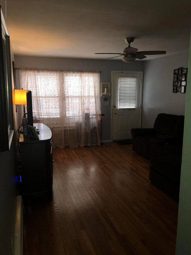 435 Oder Ave, Staten Island, NY 10304 - photo 4