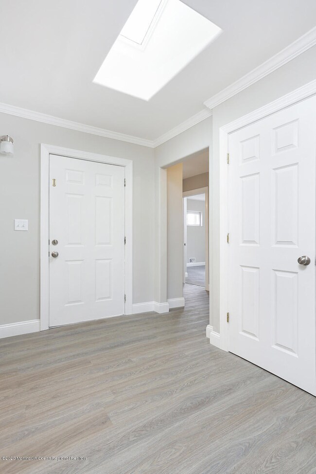 9 Disney Dr, Toms River, NJ 08755 - photo 3