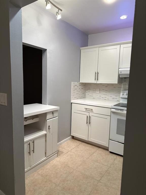 83 Easthampton D unit D, West Palm Beach, FL 33417 - photo 2