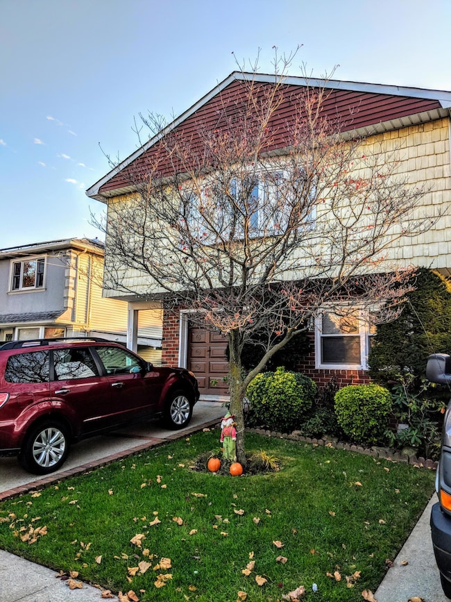340 Dongan Hills Ave