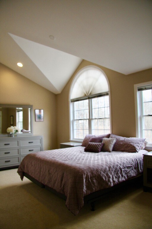 600 Trapelo Rd unit 3, Waltham, MA 02452 - photo 2