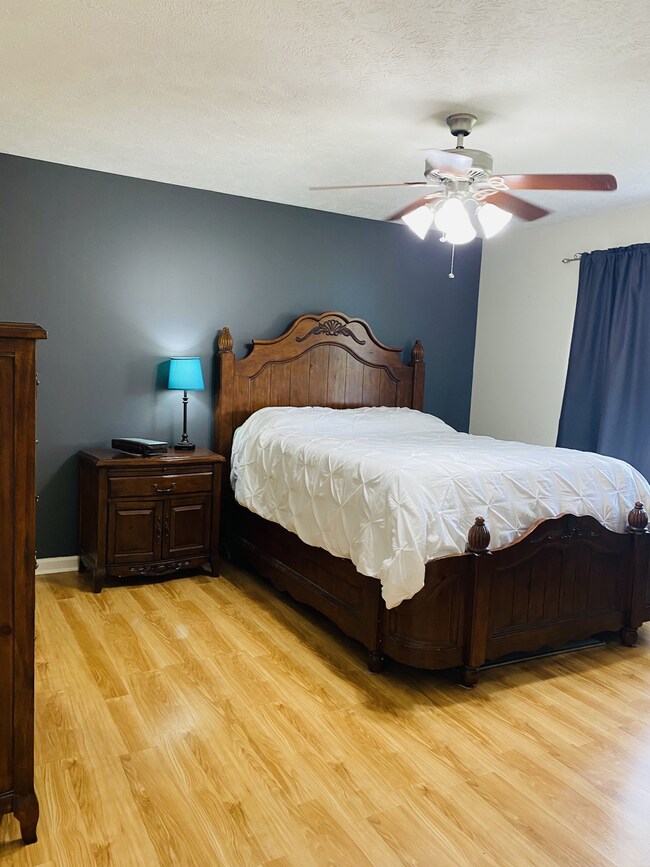 1144 Indian Springs Cir, Manchester, TN 37355 - photo 7