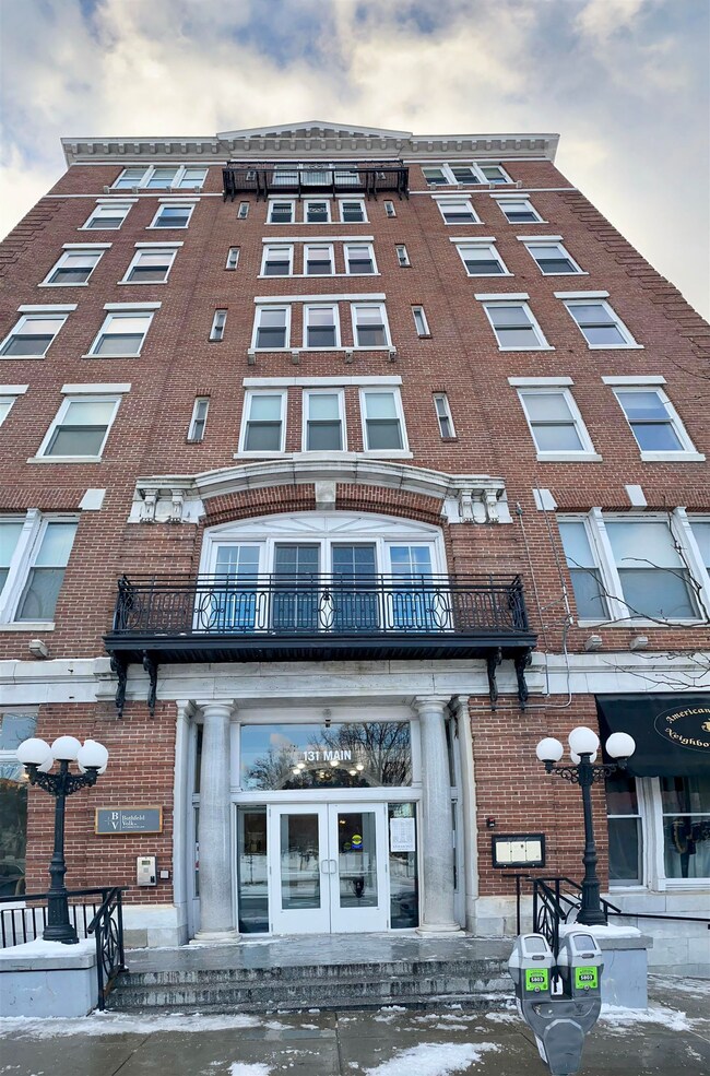 Vermont House Condos unit 304, Burlington, VT 05401 - photo 2