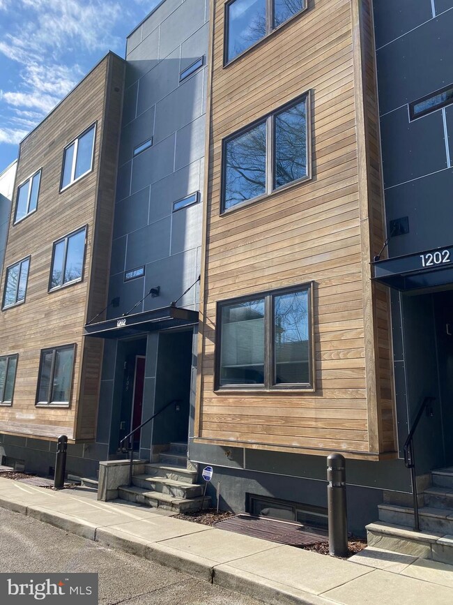 1202 Jackson St NE unit 111, Washington, DC 20017 - photo 2
