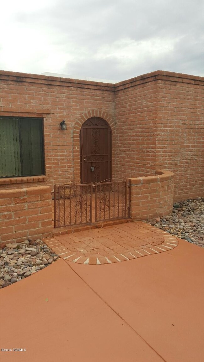 Front_Door
