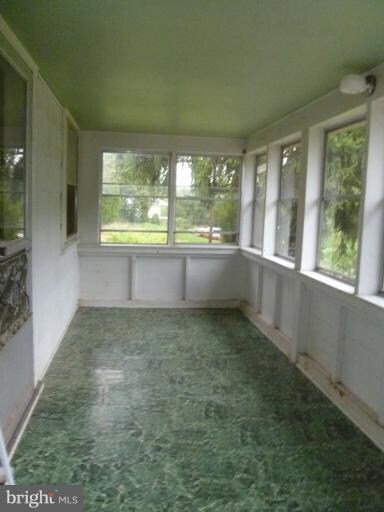 296 New Hope Rd, Berkeley Springs, WV 25411 - photo 7