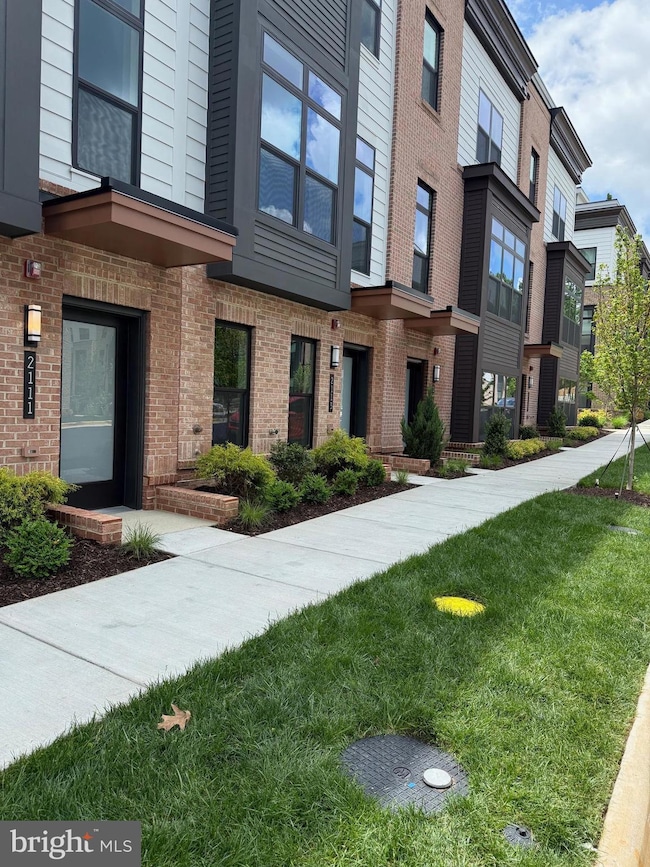 2113 Tysons Ridgeline Rd, Pimmit Hills, VA 22043 - photo 2