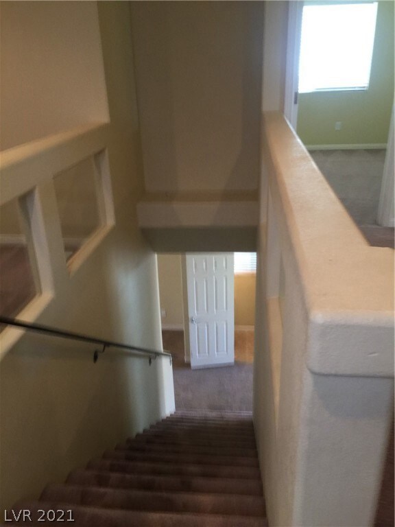 6384 Tamber Bay Rd, Las Vegas, NV 89118 - photo 5