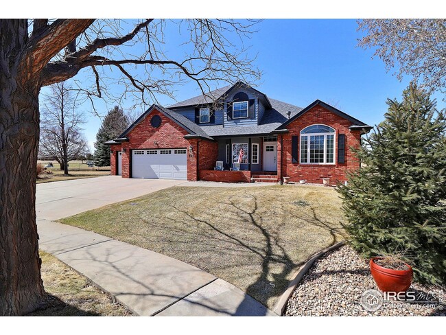 All Brick 2-Story in Lovely, Quiet Cul-De-Sac Neighborhood