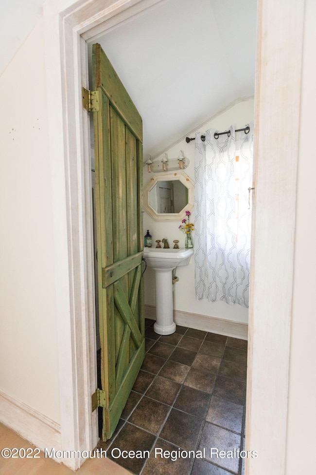 11 Bray St, Colts Neck, NJ 07722 - photo 6