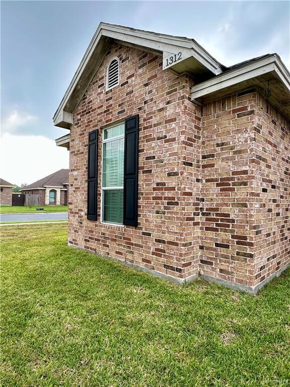 1312 Jasper Dr, Weslaco, TX 78596 - photo 7