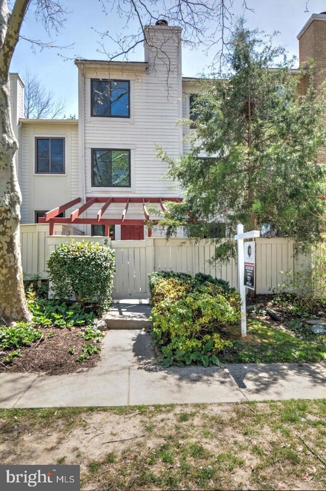 2 Lea Pond Ct, Montgomery Village, MD 20886 - photo 2