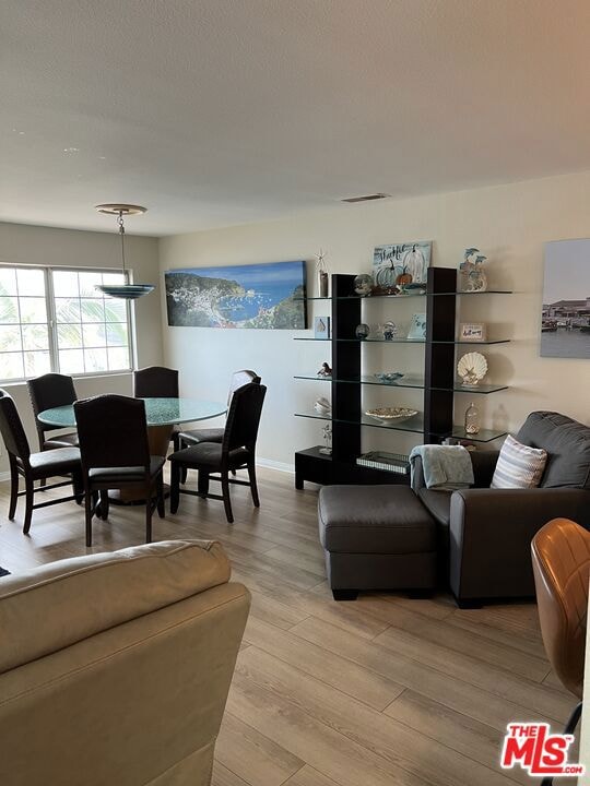 613 E Balboa Blvd unit A, Newport Beach, CA 92661 - photo 4