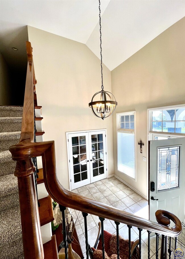 4245 SW Eagle Point Rd, Topeka, KS 66610 - photo 4