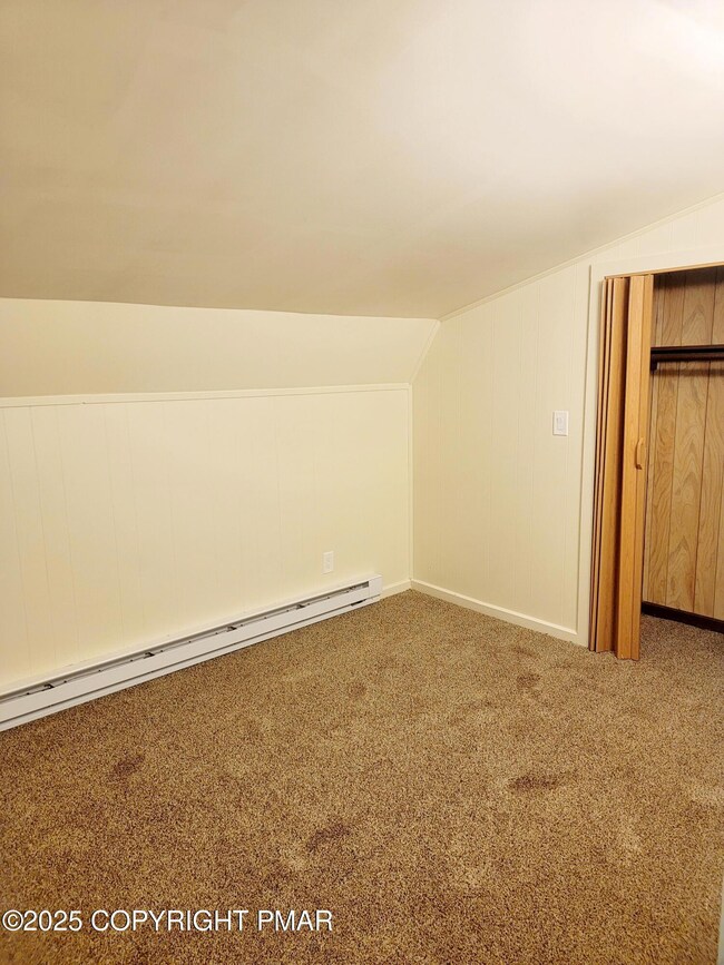 122 Maggie Way unit 202, Effort, PA 18330 - photo 5