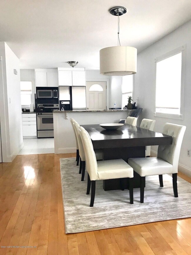 18 Xenia St, Staten Island, NY 10305 - photo 3