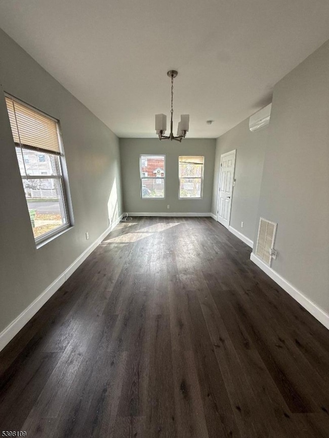 409 E Elm St, Linden, NJ 07036 - photo 3