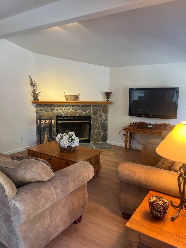 27500 Highway 189 unit 83, Lake Arrowhead, CA 92352 - photo 5