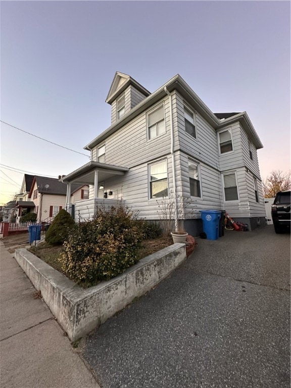 69 Whipple Ave, Cranston, RI 02920 - photo 3