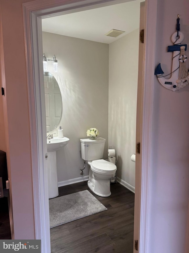 8313 Duck Hawk Way unit 71, Lorton, VA 22079 - photo 5