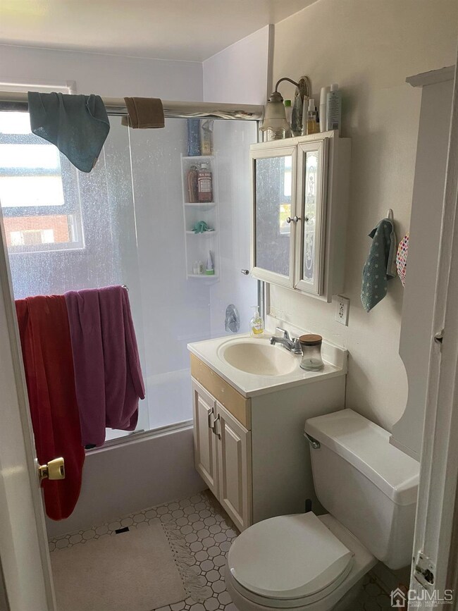 1601 Wood Ave unit A2, Roselle, NJ 07203 - photo 5