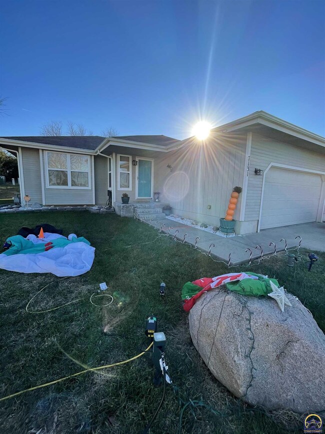 7131 SW 19th Ln, Topeka, KS 66615 - photo 4