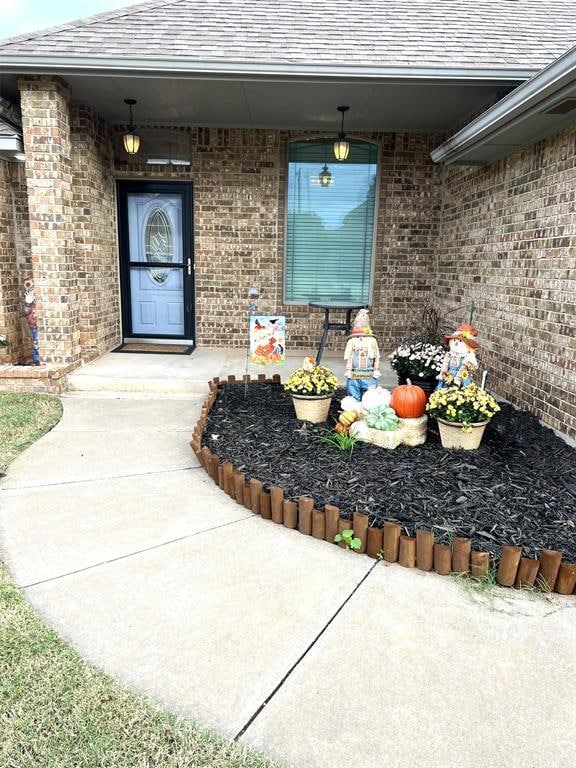 912 N Barn Hill Way, Mustang, OK 73064 - photo 5