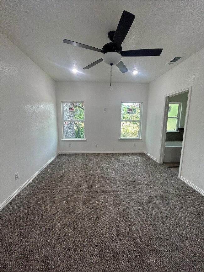 309 Titus Ave, Springtown, TX 76082 - photo 6