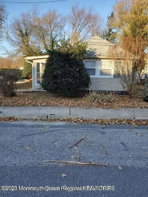 244 Overbrook Ave, Oakhurst, NJ 07755 - photo 3