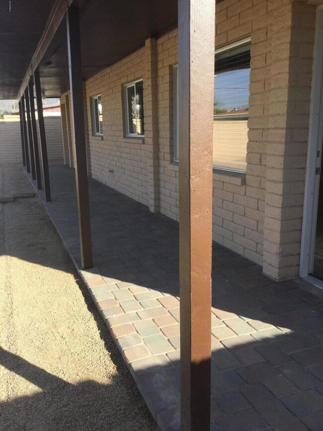 9609 N 10th Ave, Phoenix, AZ 85021 - photo 5