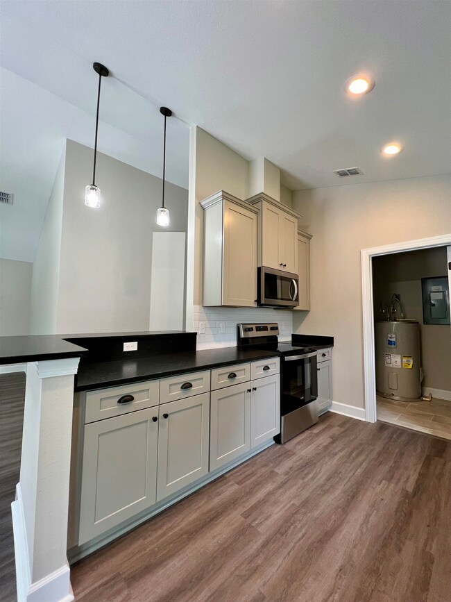 56 Maxson Rd, Crawfordville, FL 32327 - photo 5