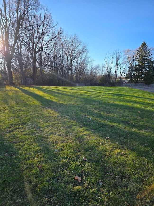 Lot 0 Douglas Ave, Racine, WI 53402 - photo 2