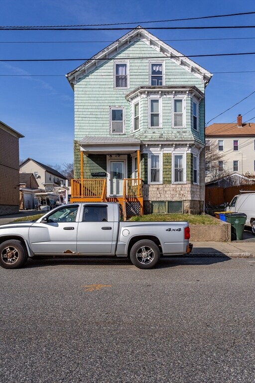 88 Howe St, Fall River, MA 02724 - photo 2