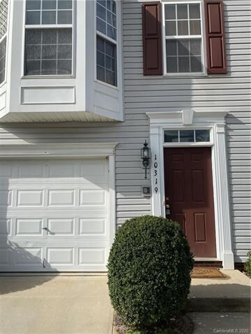 One car garage