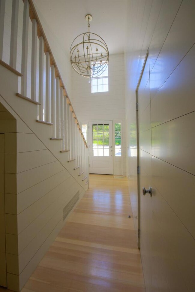 138 Pine Ln, Barnstable, MA 02630 - photo 6