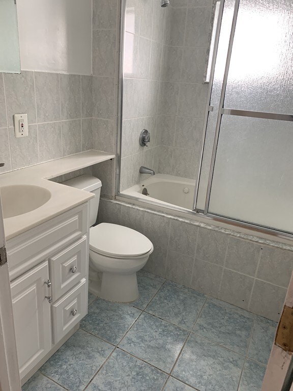 121 Hancock St unit 2, Everett, MA 02149 - photo 4