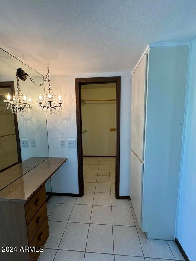 10557 W Pineaire Dr, Sun City, AZ 85351 - photo 7