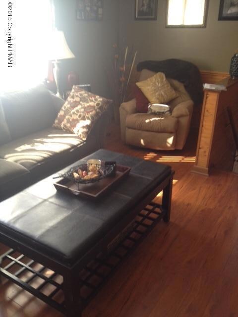 2222 Sparrow Rd, Bushkill, PA 18324 - photo 6