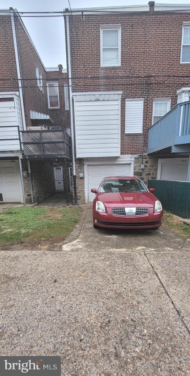 3516 Oakmont St, Philadelphia, PA 19136 - photo 2