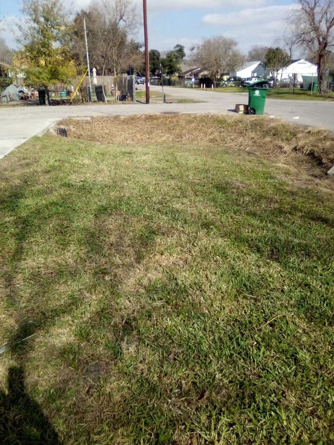 4014 Dreyfus St unit LLC, Houston, TX 77021 - photo 3