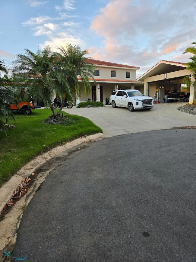 358 Camino de Las Pomarosas unit 646, Dorado, PR 00646 - photo 2