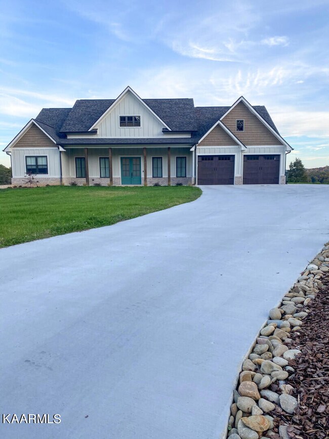 6540SmokyMtnCt_19802_2