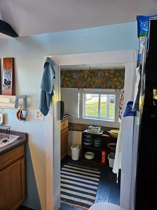 5372 Deep Hole Rd, Chincoteague Island, VA 23336 - photo 5