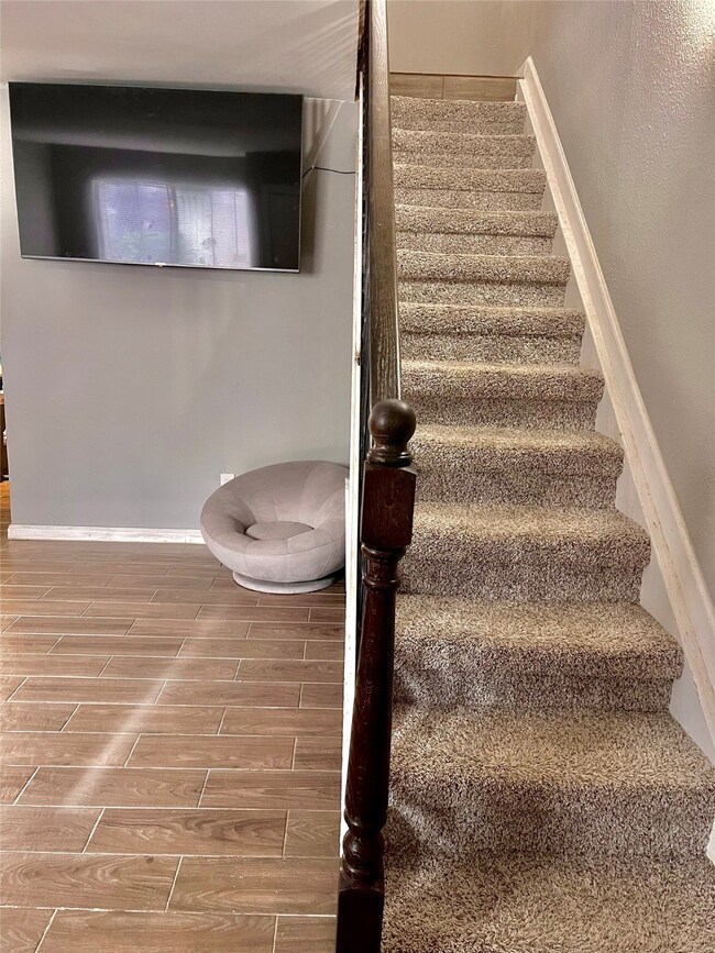 5625 Antoine Dr unit 1703, Houston, TX 77091 - photo 6