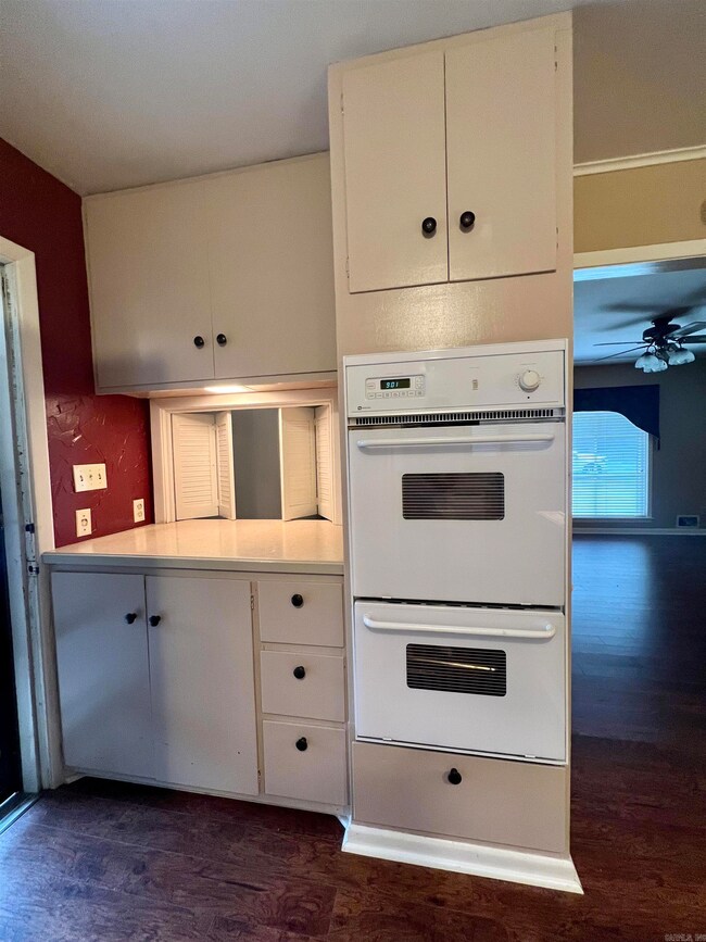 1823 James St, Jonesboro, AR 72401 - photo 6