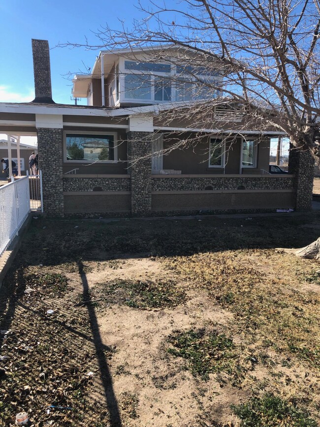 7601 Franklin Dr, El Paso, TX 79915 - photo 3